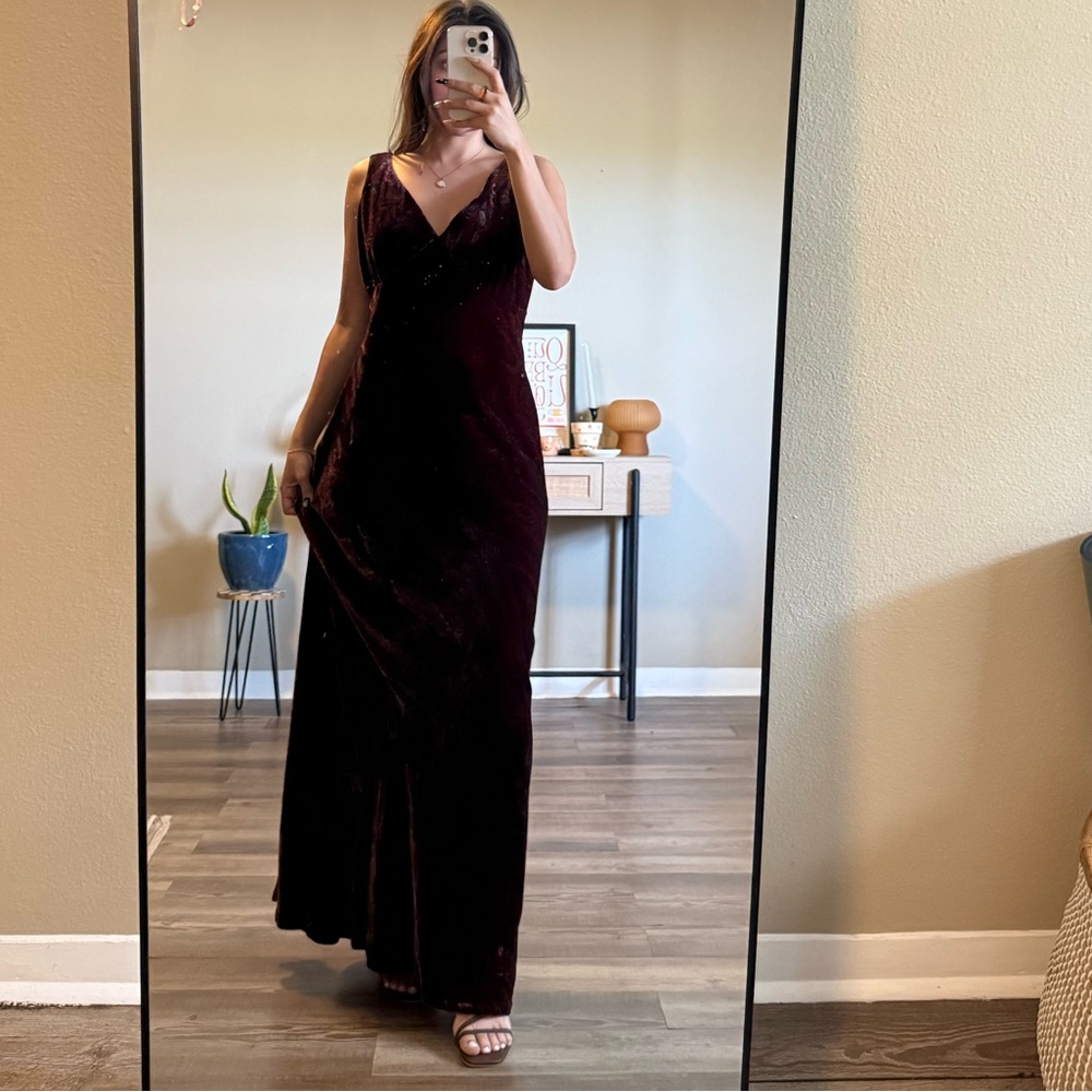 Lauren Ralph Lauren Burgundy Velvet Evening Gown